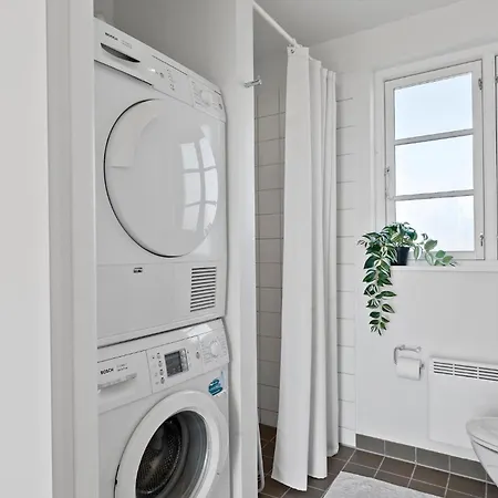 3 Bedroom Cozy In *