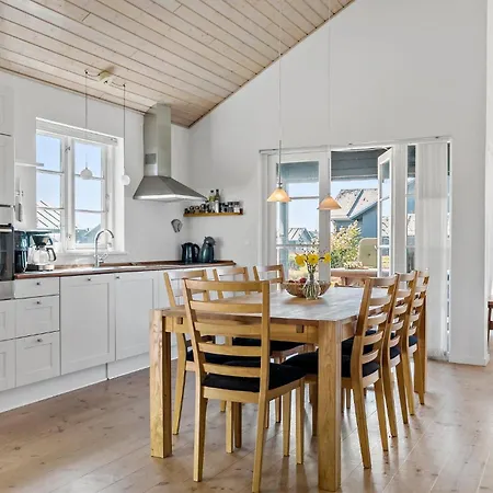 3 Bedroom Cozy In * Nysted